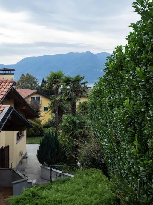 Amazing 3 Bedrooms Villa With Lavish Garden, Breathtaking Lake And Mountains View Luino Exterior photo